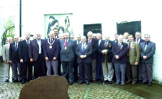 pic-committee2002